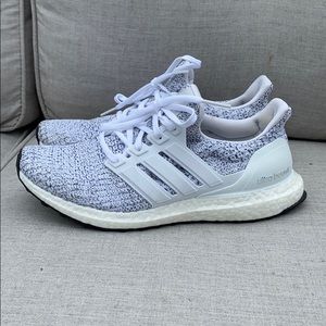 Women’s adidas ultra boost sneakers size 8.5